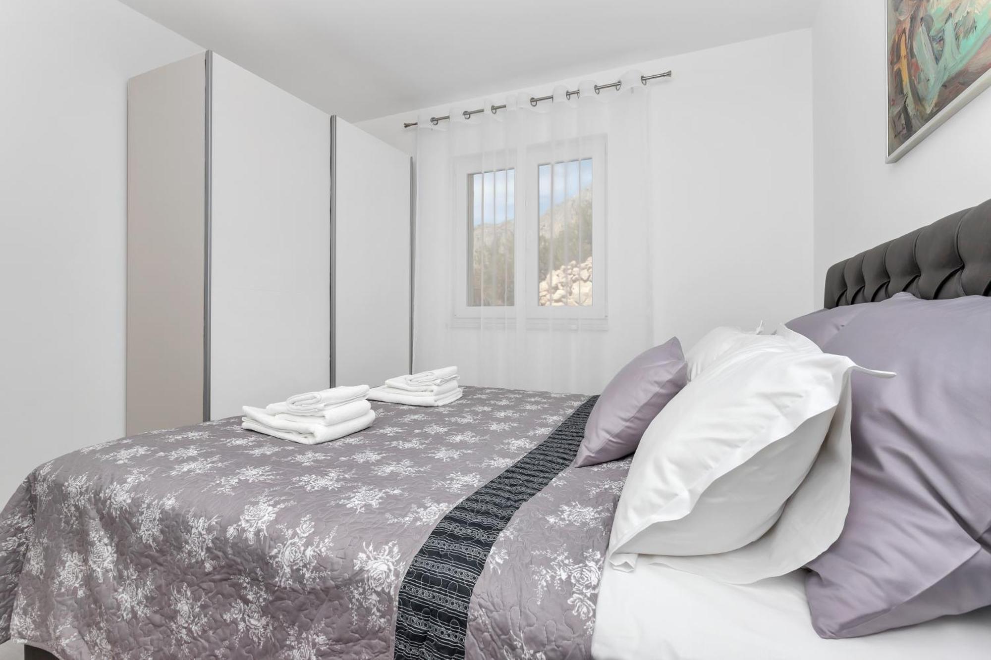 Mila Mare Apartment *
